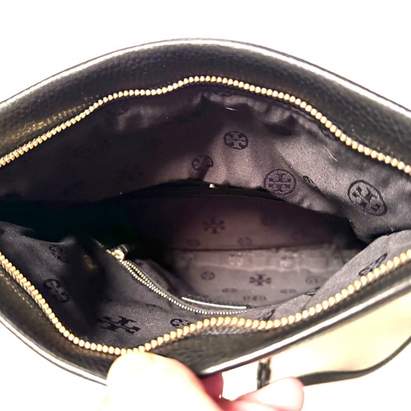 Tory Burch Fold Over Clutch - Picture 5 of 7